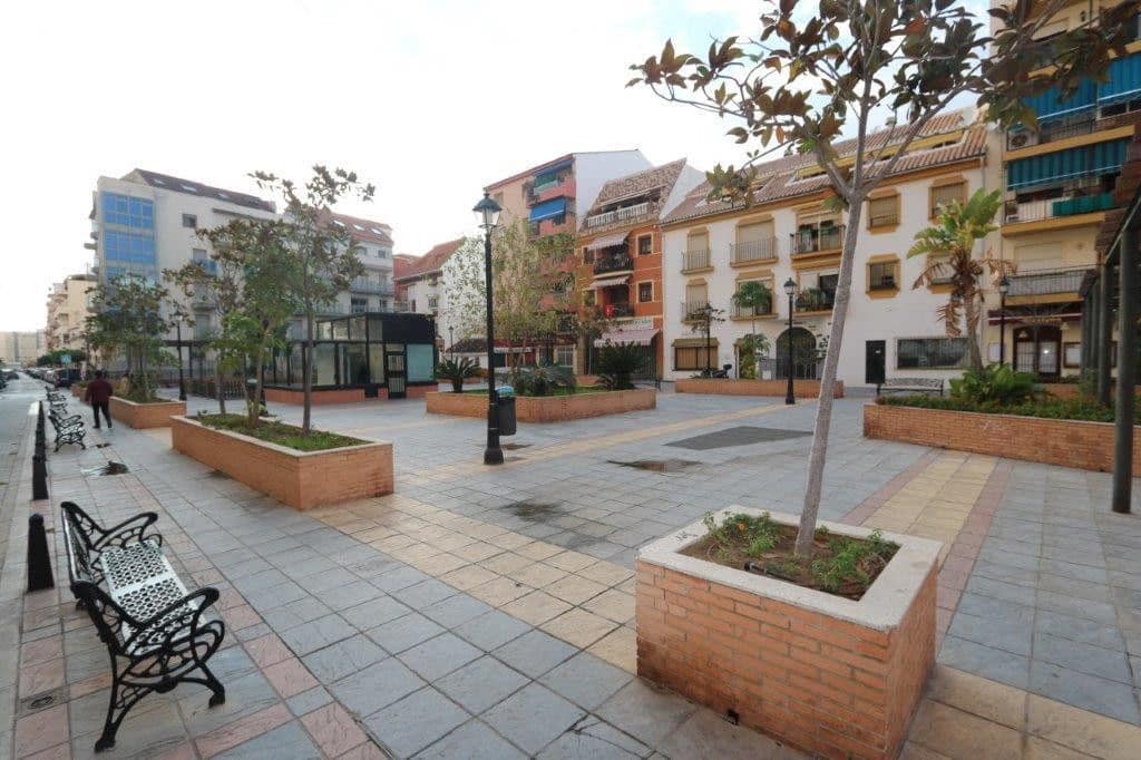 4 bedroom Beach Apartment for sale in Fuengirola - € 1,150,000 (Ref: 9374776)