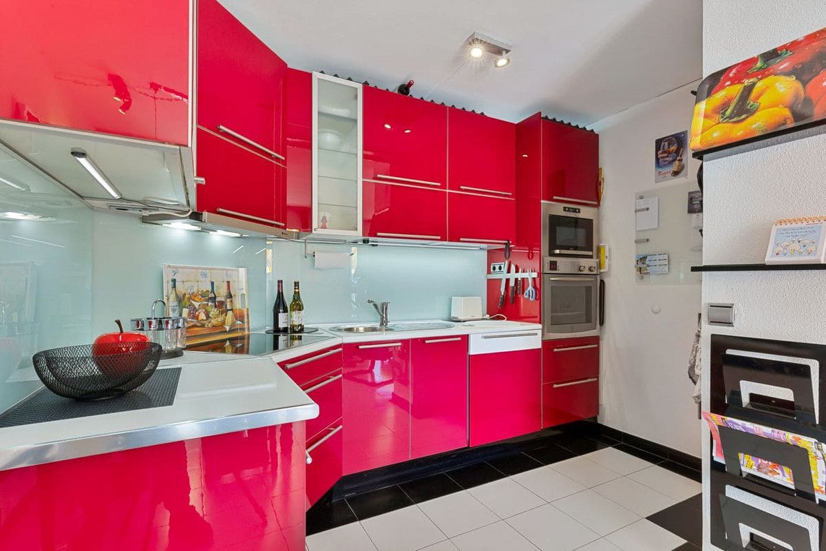 Apartamento de 2 habitaciones en Fuengirola en venta con piscina garaje - 515.000 € (Ref: 9374777)