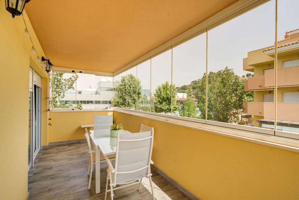 Apartamento de 2 habitaciones en Mijas en venta con piscina garaje - 374.900 € (Ref: 9374779)