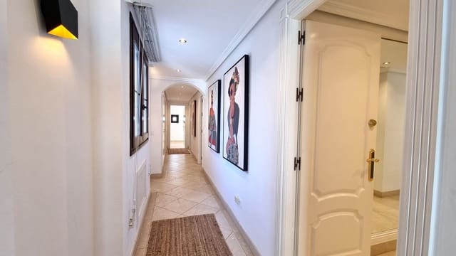 7 makuuhuone Huvila myytävänä paikassa El Rosario, Marbella mukana uima-altaan 
autotalli - 2 900 000 € (Ref: 9374790)