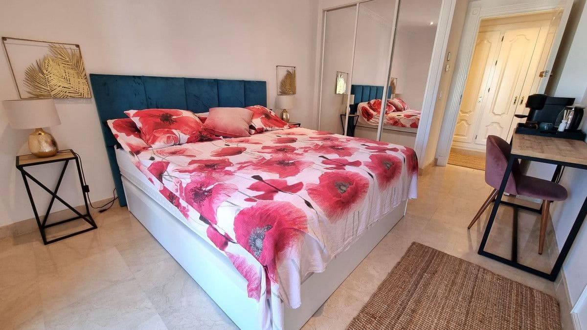 7 makuuhuone Huvila myytävänä paikassa Marbella mukana uima-altaan 
autotalli - 2 900 000 € (Ref: 9374790)