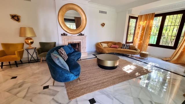 7 makuuhuone Huvila myytävänä paikassa El Rosario, Marbella mukana uima-altaan 
autotalli - 2 900 000 € (Ref: 9374790)