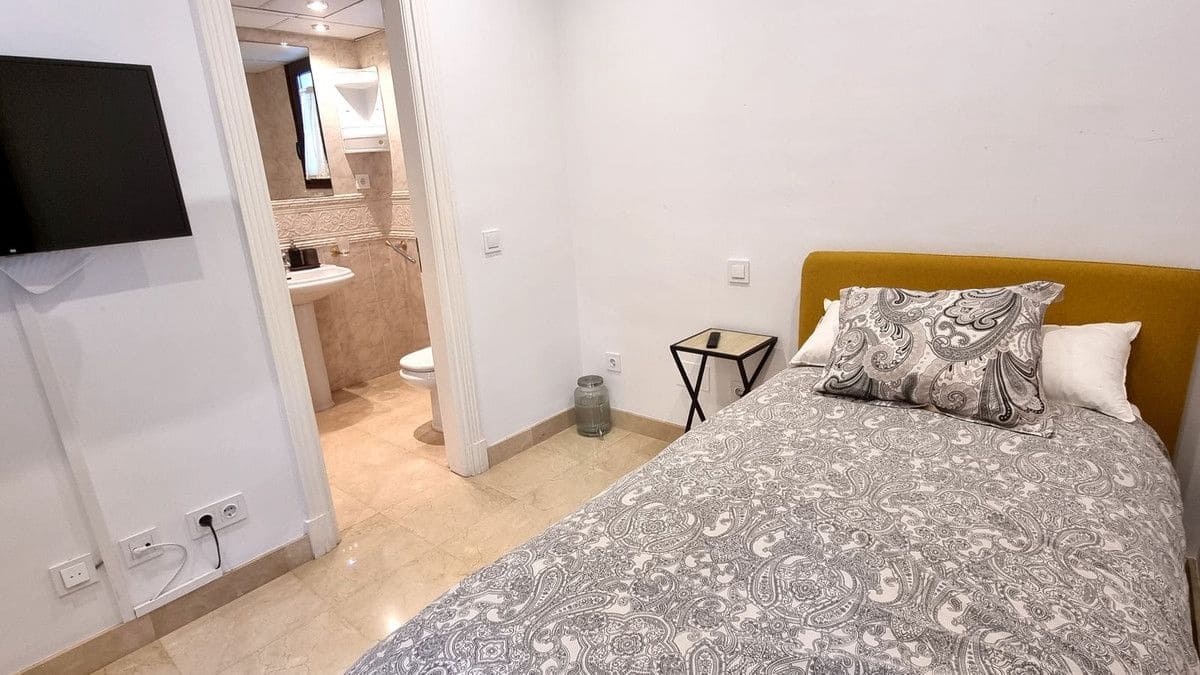 7 makuuhuone Huvila myytävänä paikassa Marbella mukana uima-altaan 
autotalli - 2 900 000 € (Ref: 9374790)