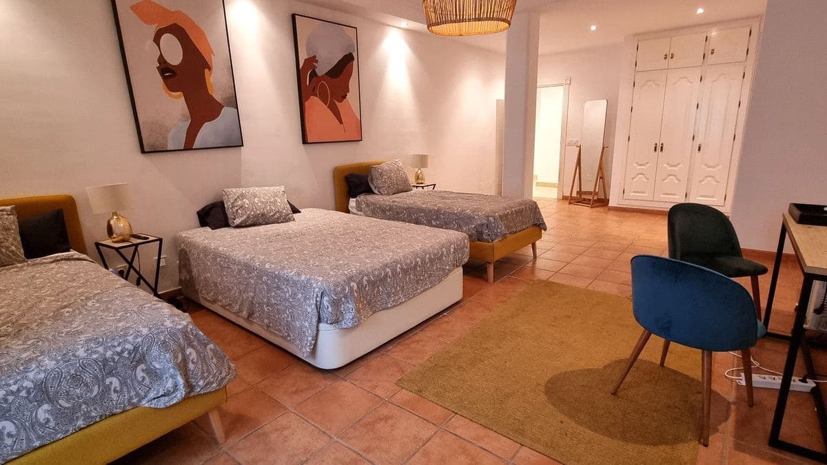 7 makuuhuone Huvila myytävänä paikassa Marbella mukana uima-altaan 
autotalli - 2 900 000 € (Ref: 9374790)