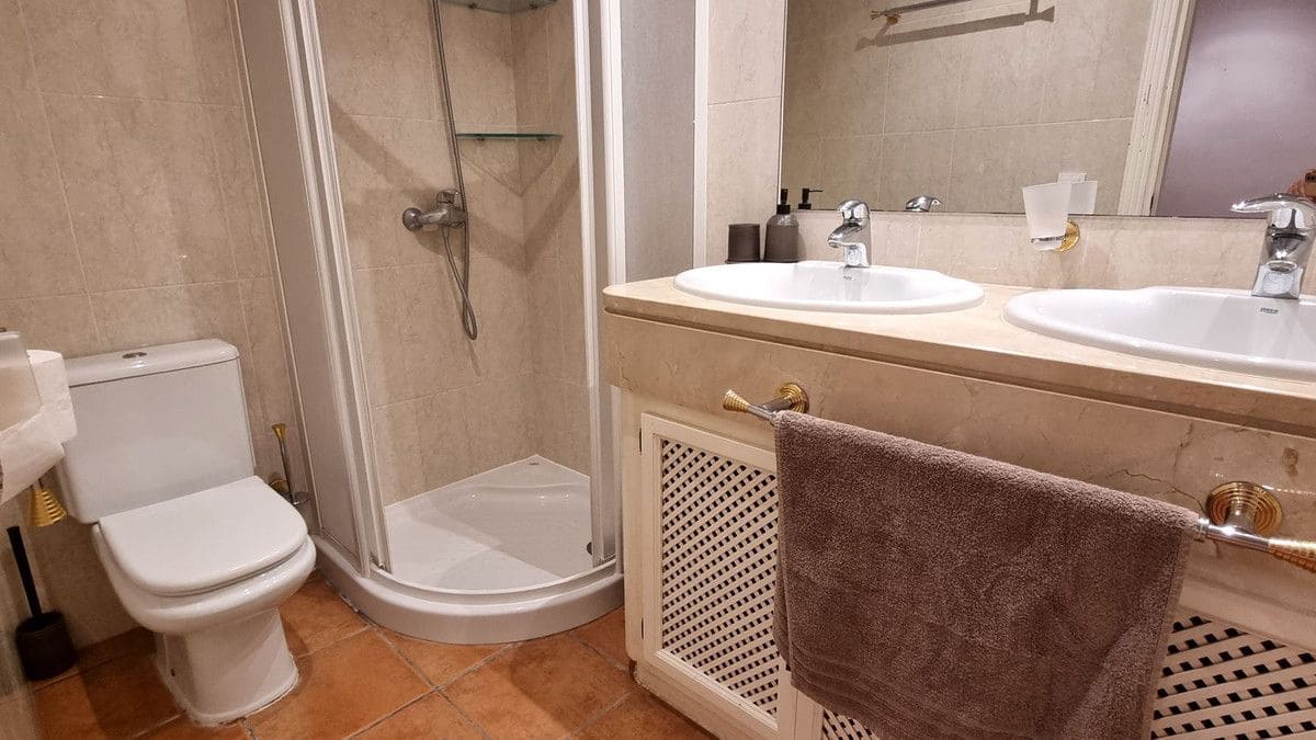 7 makuuhuone Huvila myytävänä paikassa Marbella mukana uima-altaan 
autotalli - 2 900 000 € (Ref: 9374790)