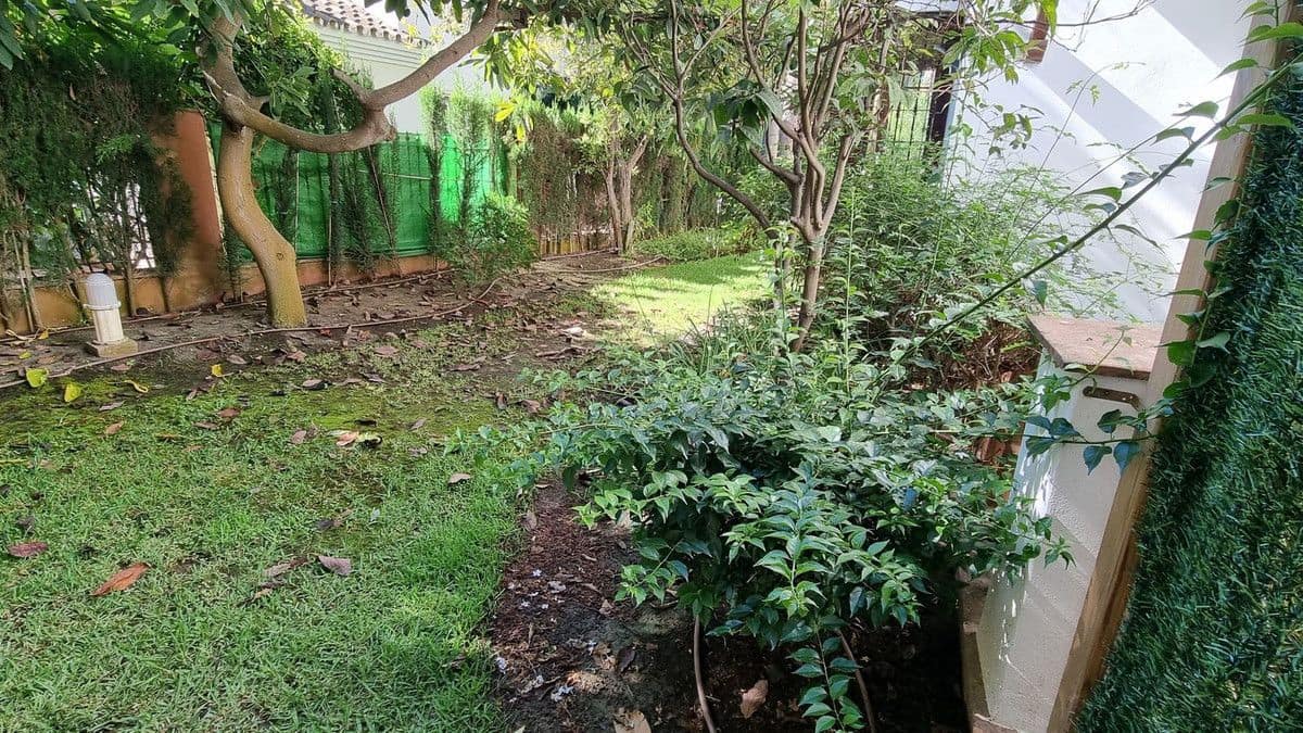 7 makuuhuone Huvila myytävänä paikassa Marbella mukana uima-altaan 
autotalli - 2 900 000 € (Ref: 9374790)