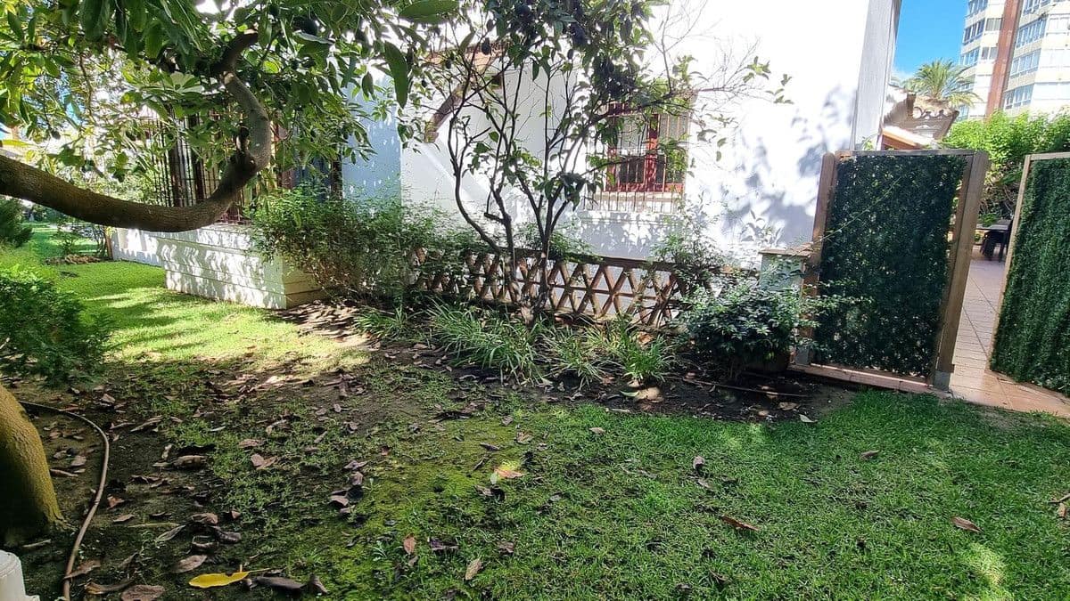 7 makuuhuone Huvila myytävänä paikassa Marbella mukana uima-altaan 
autotalli - 2 900 000 € (Ref: 9374790)