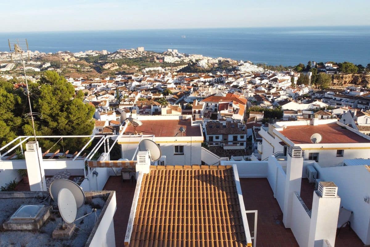 3 makuuhuone Kattohuoneisto myytävänä paikassa Benalmadena mukana uima-altaan 
autotalli - 619 000 € (Ref: 9374791)