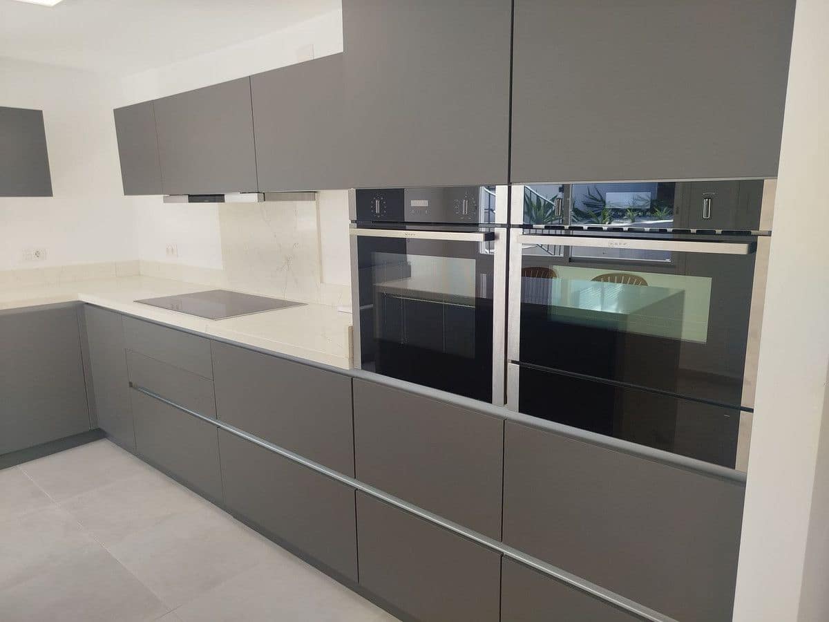 4 sypialnia Willa na sprzedaż w Mijas z basenem garażem - 899 000 € (Ref: 9374799)