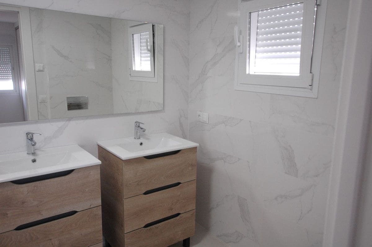 4 sypialnia Willa na sprzedaż w Mijas z basenem garażem - 899 000 € (Ref: 9374799)