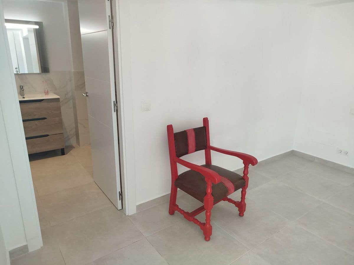 4 sypialnia Willa na sprzedaż w Mijas z basenem garażem - 899 000 € (Ref: 9374799)