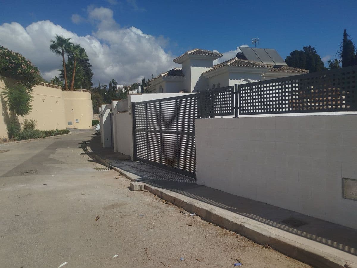 4 sypialnia Willa na sprzedaż w Mijas z basenem garażem - 899 000 € (Ref: 9374799)