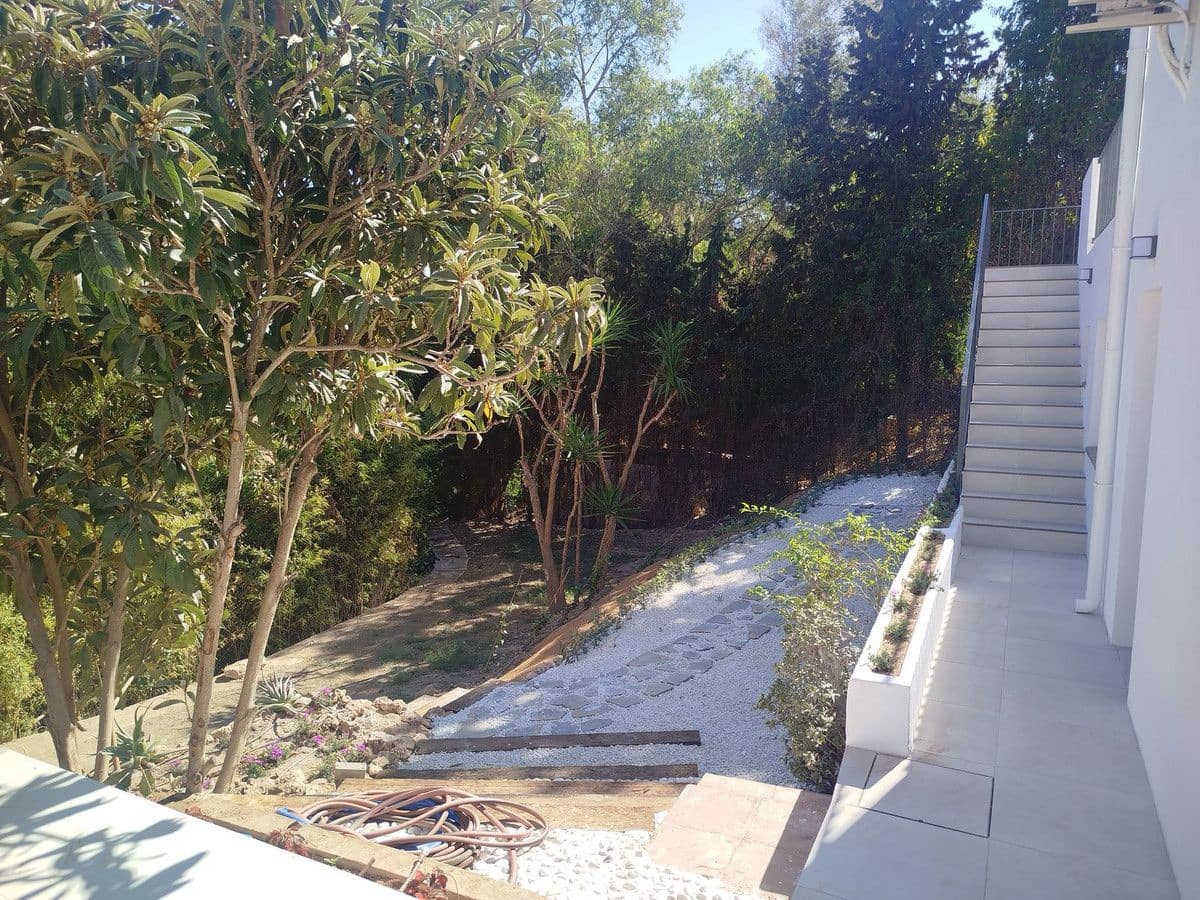 4 sypialnia Willa na sprzedaż w Mijas z basenem garażem - 899 000 € (Ref: 9374799)