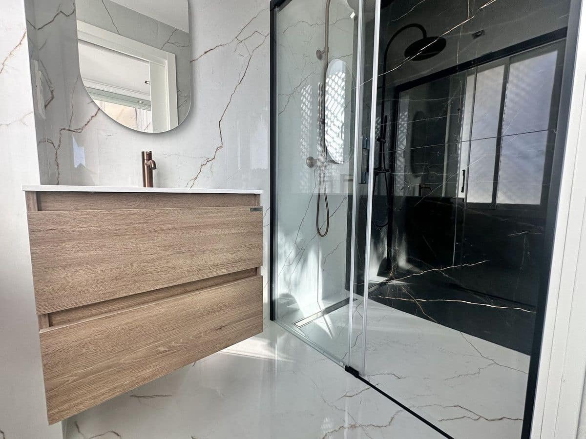 3 sovrum Lägenhet till salu i Marbella med pool garage - 1 299 000 € (Ref: 9374800)