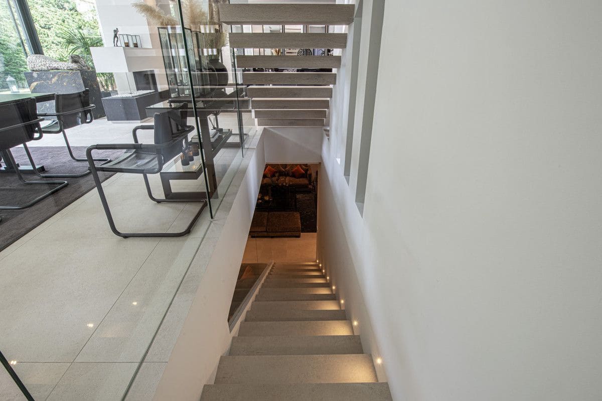 Chalet de 5 habitaciones en Marbella en venta con piscina garaje - 5.450.000 € (Ref: 9374802)