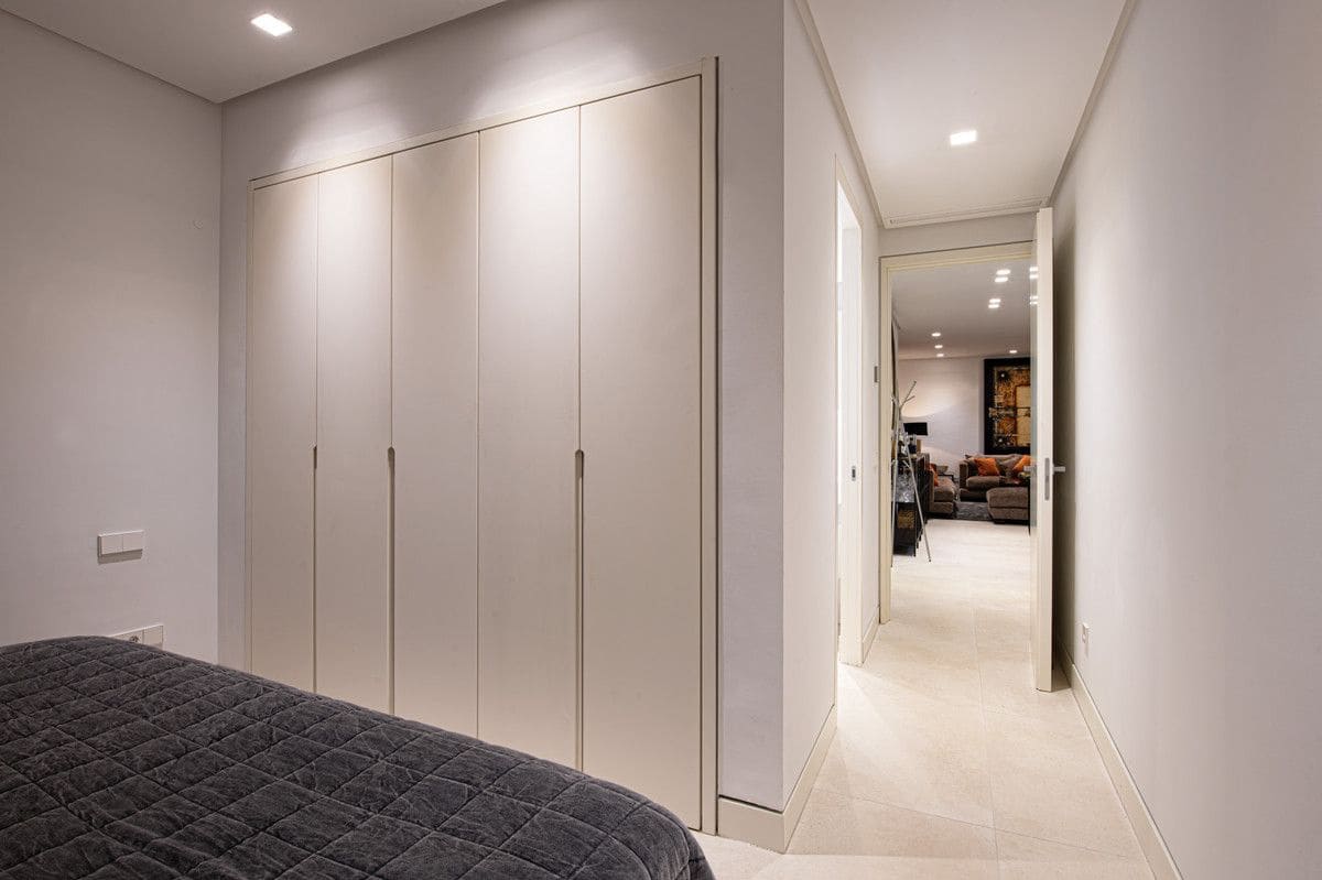 Chalet de 5 habitaciones en Marbella en venta con piscina garaje - 5.450.000 € (Ref: 9374802)