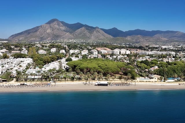 5 soveværelse Villa til salg i La Carolina - Guadalpín, Marbella med swimmingpool garage - € 5.450.000 (Ref: 9374802)