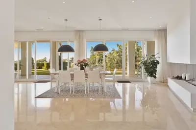 4 quarto Moradia para venda em El Rosario, Marbella com piscina garagem - 2 450 000 € (Ref: 9374803)