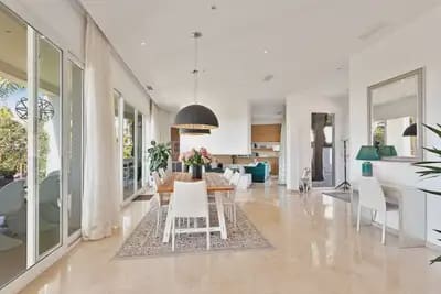 4 quarto Moradia para venda em El Rosario, Marbella com piscina garagem - 2 450 000 € (Ref: 9374803)