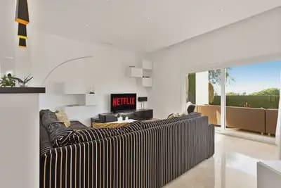 4 quarto Moradia para venda em Marbella com piscina garagem - 2 450 000 € (Ref: 9374803)