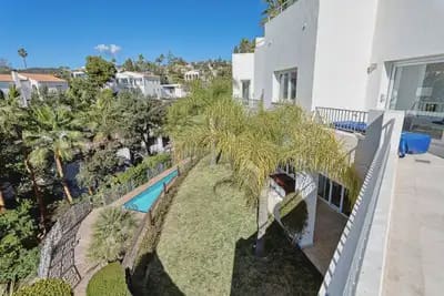 4 quarto Moradia para venda em Marbella com piscina garagem - 2 450 000 € (Ref: 9374803)