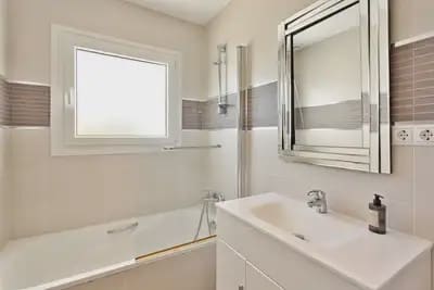 4 quarto Moradia para venda em Marbella com piscina garagem - 2 450 000 € (Ref: 9374803)