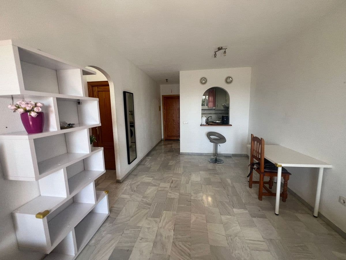 2 quarto Apartamento de Praia para venda em Mijas com piscina - 267 000 € (Ref: 9374805)