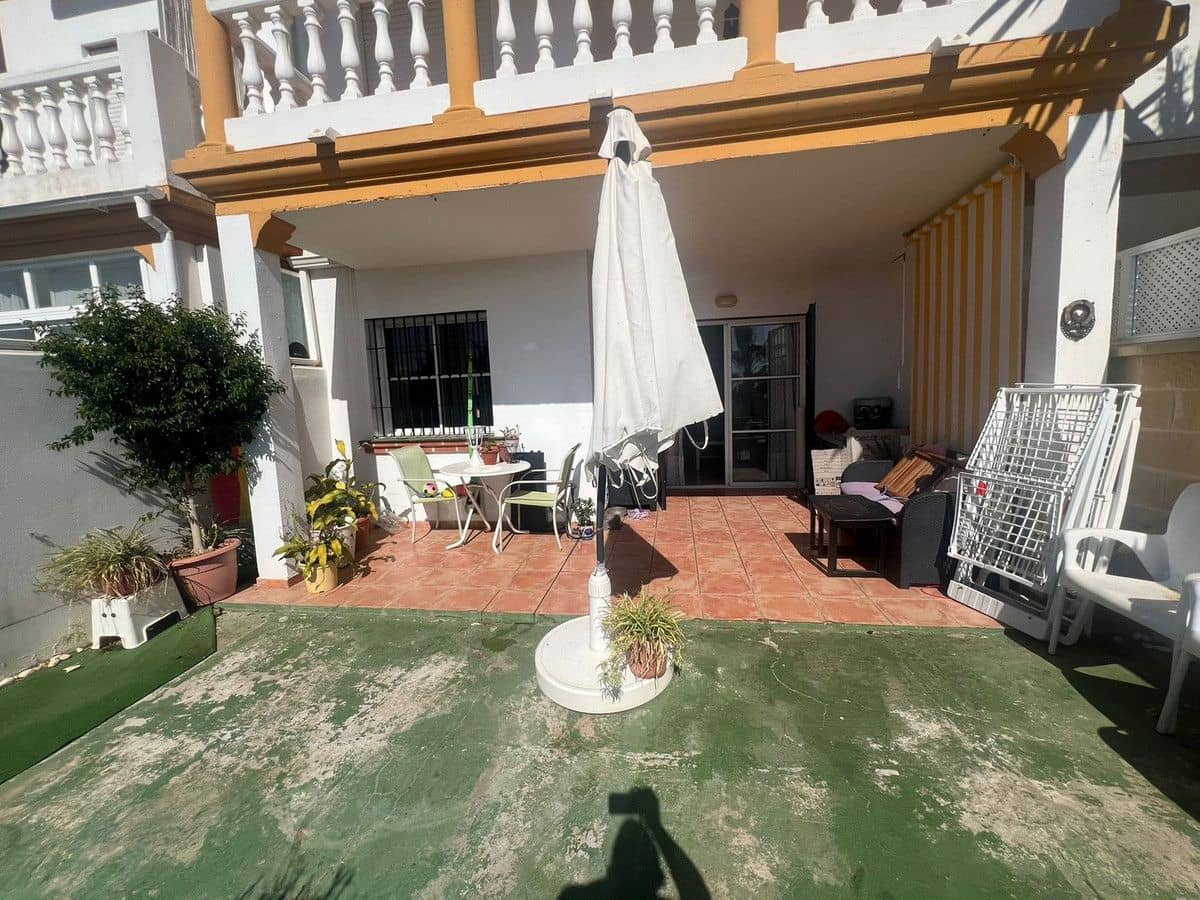 2 quarto Apartamento de Praia para venda em Mijas com piscina - 267 000 € (Ref: 9374805)