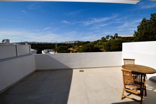 3 soveværelse Byhus til salg i La Cala de Mijas, Mijas med swimmingpool garage - € 995.000 (Ref: 9374806)