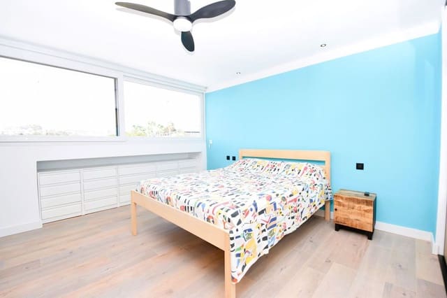 3 soveværelse Byhus til salg i La Cala de Mijas, Mijas med swimmingpool garage - € 995.000 (Ref: 9374806)