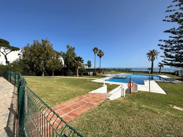 4 soveværelse Strandlejlighed til salg i Calahonda, Mijas med swimmingpool garage - € 390.000 (Ref: 9374807)