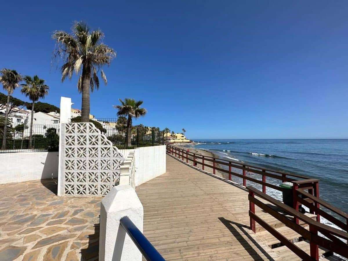4 camera da letto Appartamento sulla Spiaggia in vendita in Mijas con piscina garage - 380.000 € (Rif: 9374807)