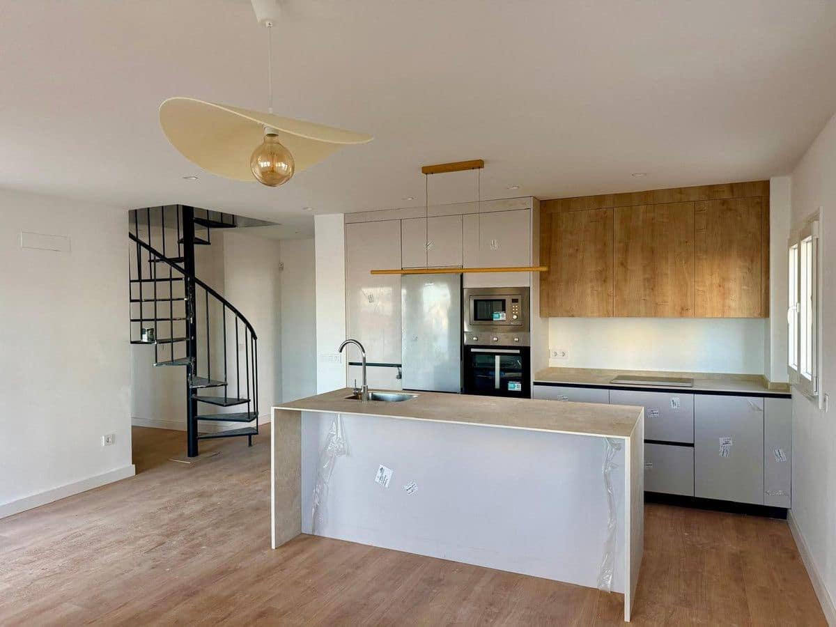 3 bedroom Apartment for sale in Torremolinos with pool garage - € 590,000 (Ref: 9374809)