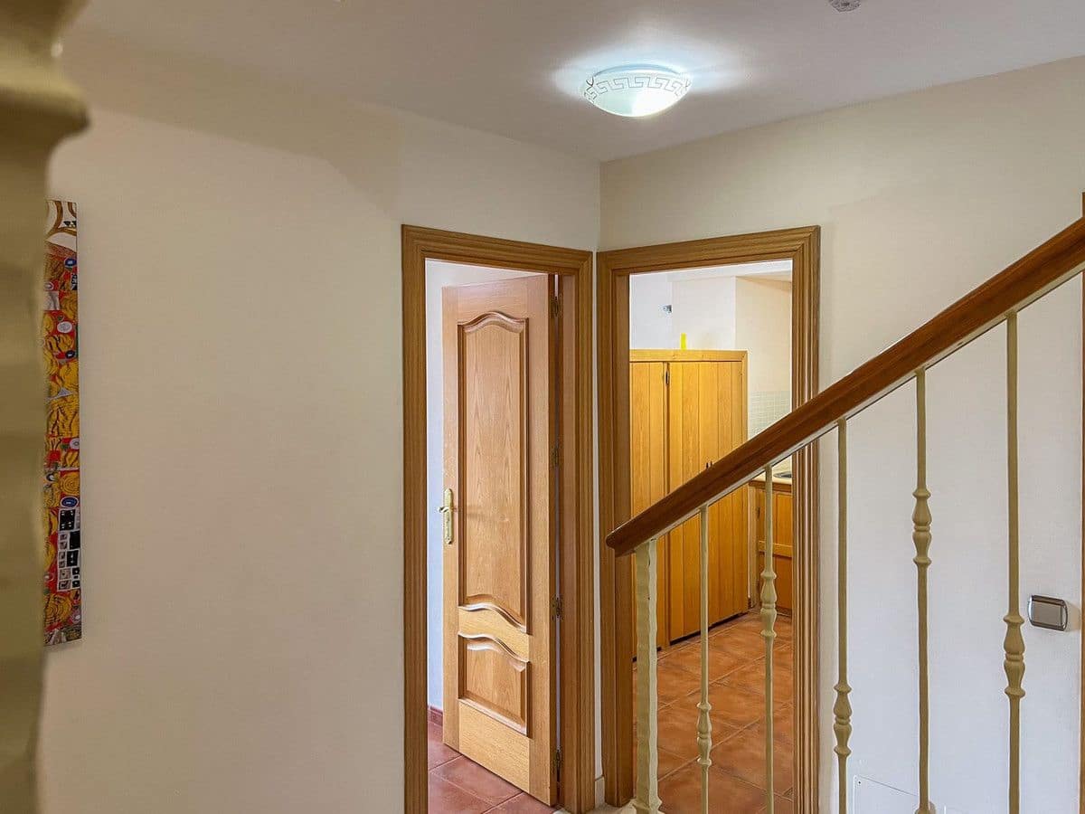 4 sypialnia Willa na sprzedaż w Mijas z basenem garażem - 850 000 € (Ref: 9374826)