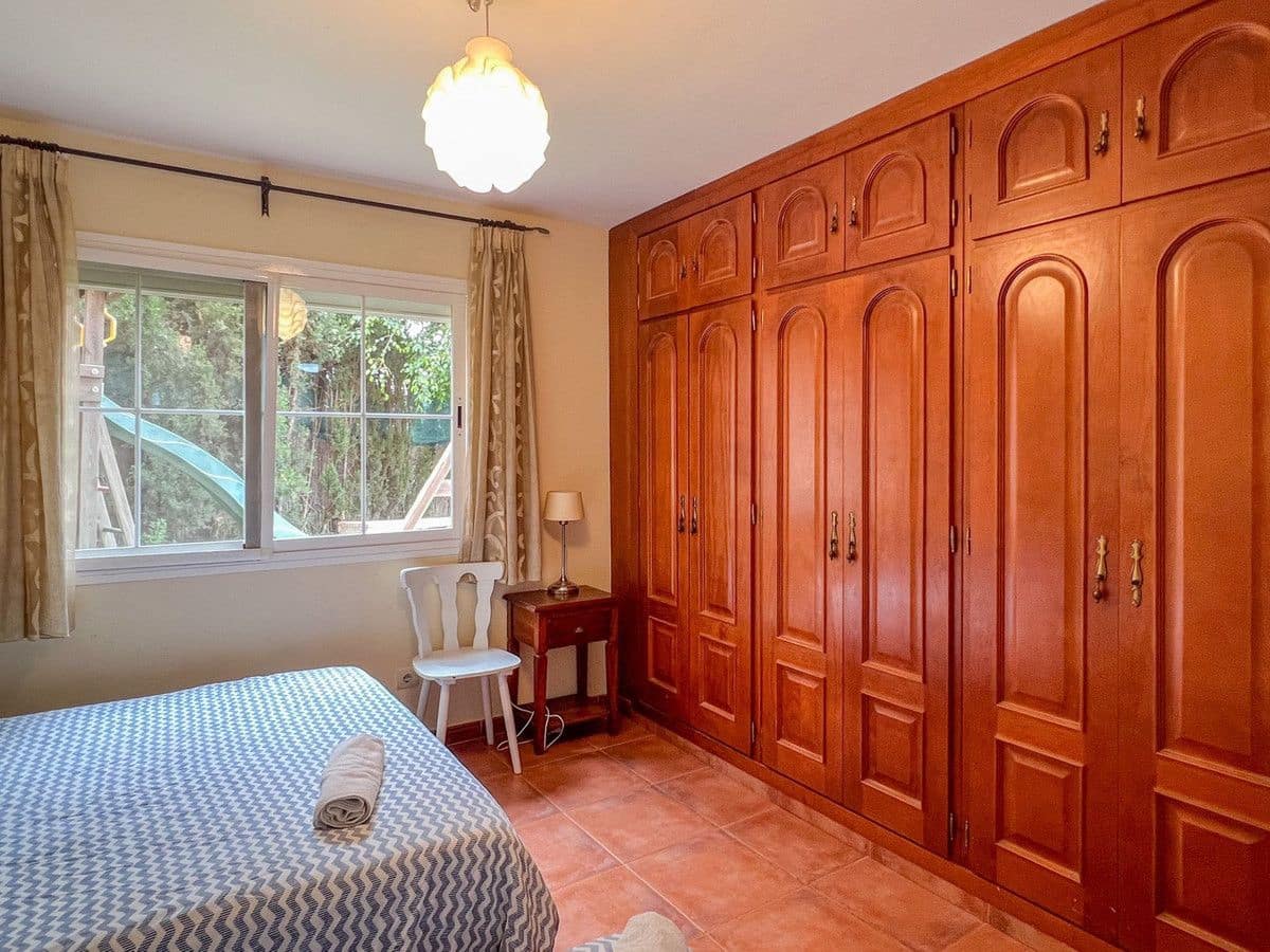 4 sypialnia Willa na sprzedaż w Mijas z basenem garażem - 850 000 € (Ref: 9374826)