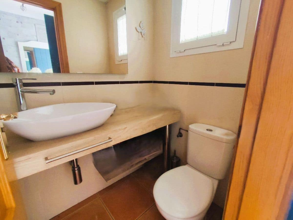 4 slaapkamer Halfvrijstaande villa te koop in Fuengirola met zwembad garage - € 455.000 (Ref: 9390022)