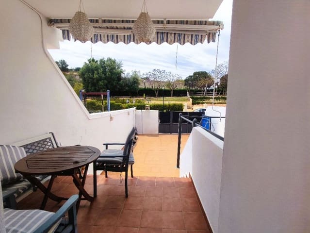 4 slaapkamer Halfvrijstaande villa te koop in Las Gaviotas  - Carvajal, Fuengirola met zwembad garage - € 455.000 (Ref: 9390022)