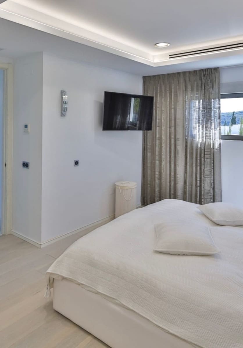 18 sovrum Finca/Hus på landet till salu i Sotogrande med pool garage - 18 000 000 € (Ref: 9400251)