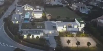 Finca/Casa Rural de 18 habitaciones en Sotogrande en venta con piscina garaje - 18.000.000 € (Ref: 9400251)