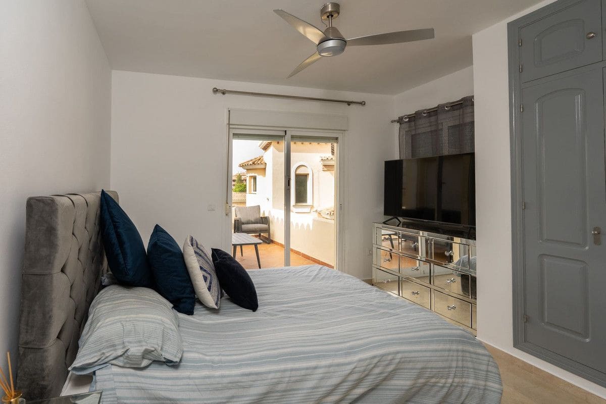 4 soverom Villa til salgs i Benalmadena med svømmebasseng garasje - € 975 000 (Ref: 9400254)