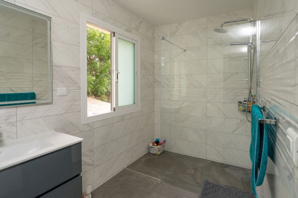 4 soverom Villa til salgs i Benalmadena med svømmebasseng garasje - € 975 000 (Ref: 9400254)