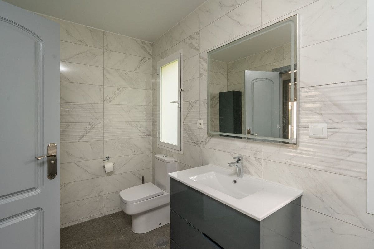 4 soverom Villa til salgs i Benalmadena med svømmebasseng garasje - € 975 000 (Ref: 9400254)