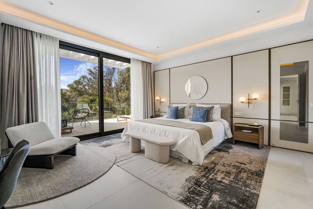 6 soverom Villa til salgs i Marbella med svømmebasseng garasje - € 5 900 000 (Ref: 9401735)