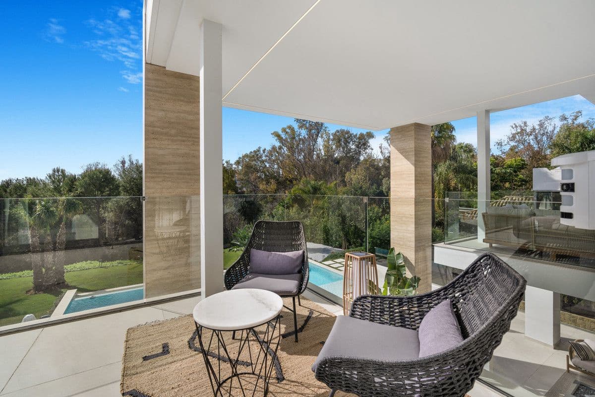 6 soverom Villa til salgs i Marbella med svømmebasseng garasje - € 5 900 000 (Ref: 9401735)