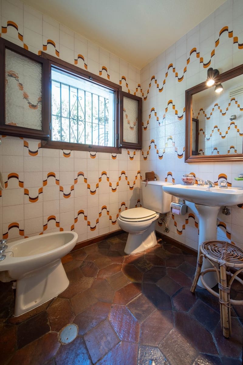 3 makuuhuone Huvila myytävänä paikassa Fuengirola mukana uima-altaan 
autotalli - 1 550 000 € (Ref: 9405952)