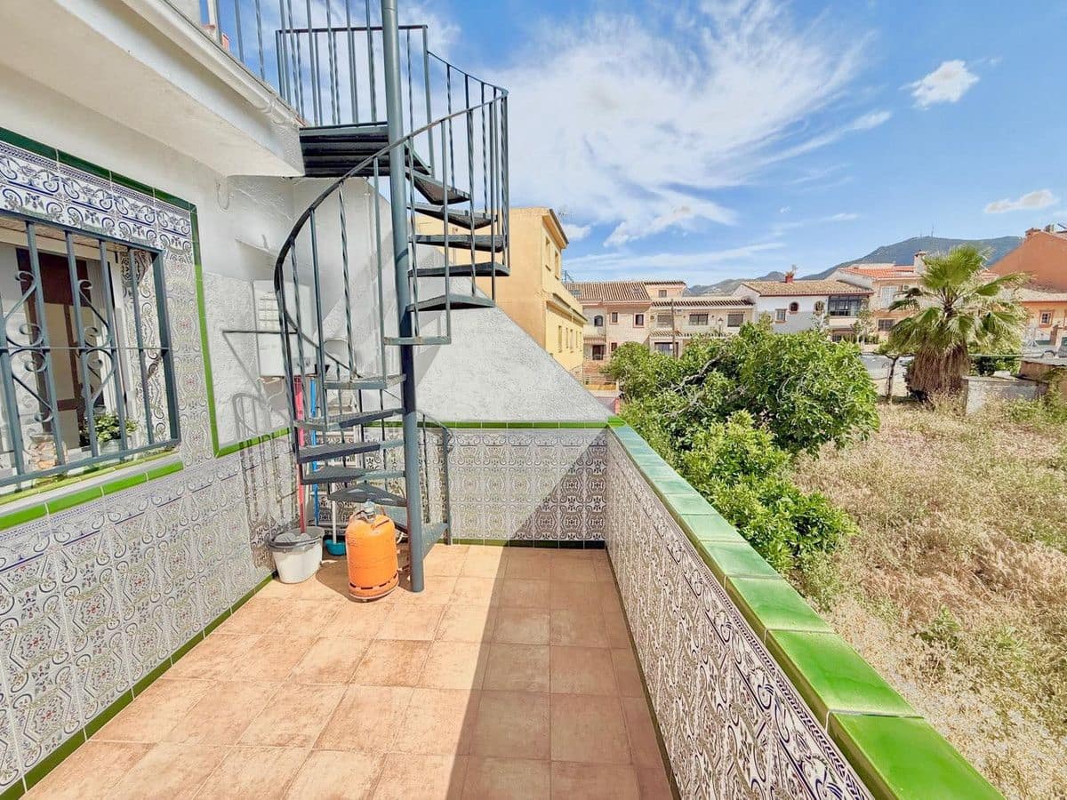 3 sovrum Hus till salu i Fuengirola - 379 000 € (Ref: 9405953)