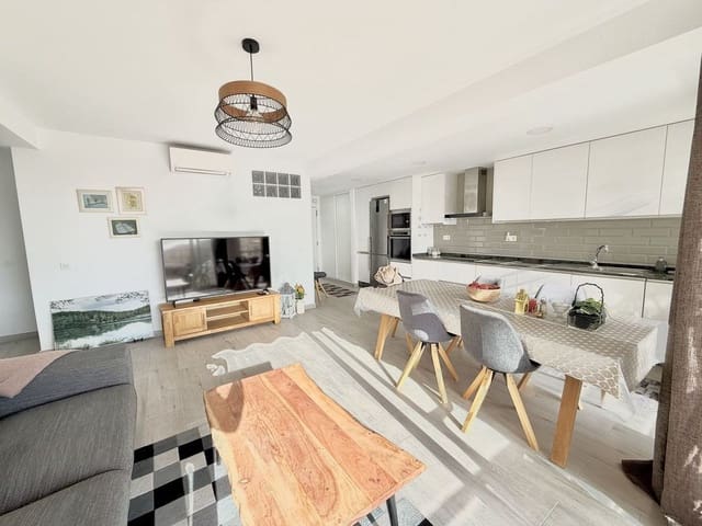 3 chambre Penthouse à vendre à Centro ciudad, Fuengirola - 410 000 € (Ref: 9405954)