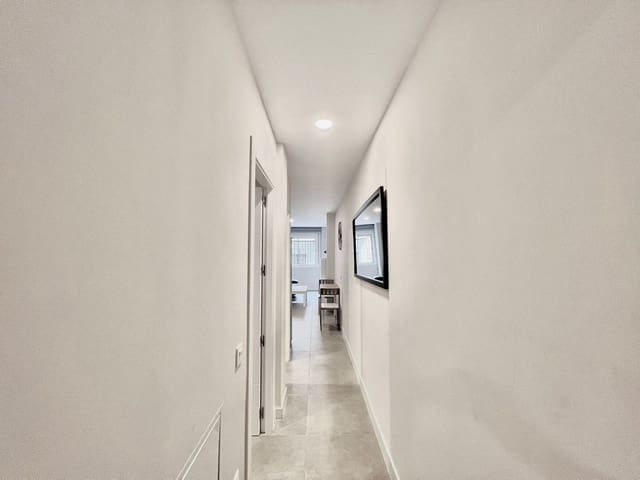 2 soveværelse Lejlighed til salg i Centro ciudad, Fuengirola - € 285.000 (Ref: 9405955)