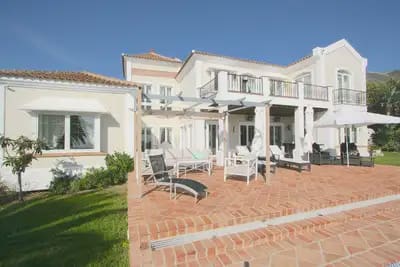 4 sypialnia Willa na sprzedaż w Mijas z basenem garażem - 1 850 000 € (Ref: 9405961)
