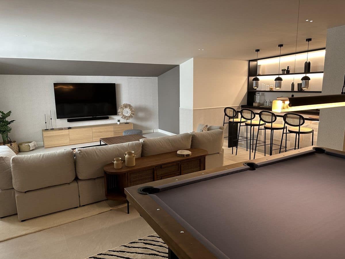 5 soverom Villa til salgs i Marbella med svømmebasseng garasje - € 5 875 000 (Ref: 9405963)